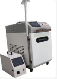 精密 2000W ハンドヘルドレーザー溶接機 1-50Hz パルス周波数 0.5-5mm 溶接深さ