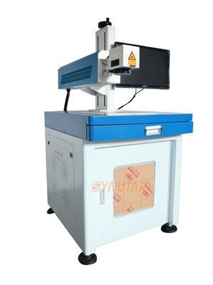 7000 mm/s 標識速度 EZCAD を搭載した水冷 CO2 レーザー標識機